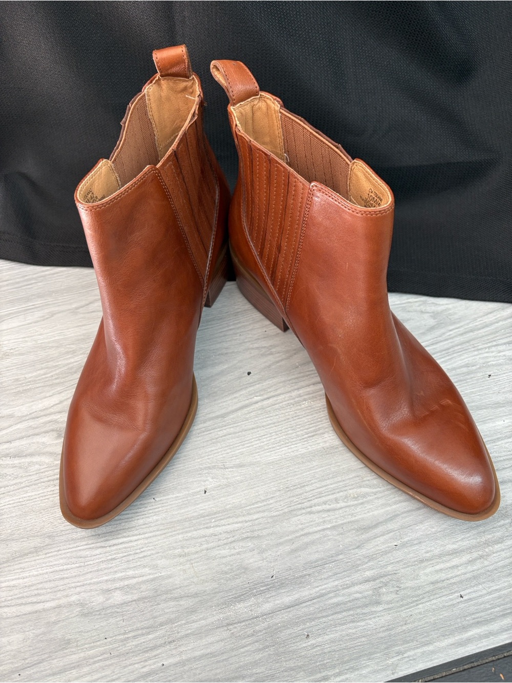 Crown Vintage Tan Leather Pointed Ankle Booties